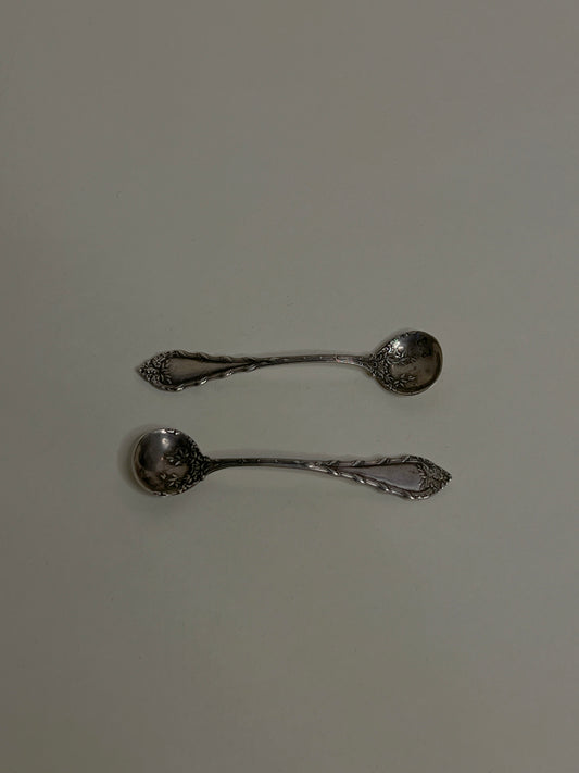 Late 19th Century Sterling Silver Neoclassical Salt Spoons - Pair